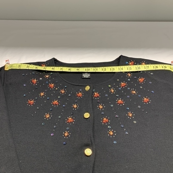 Vintage Nonpareil Embroidered Buttoned Sweater Size Large Black - Picture 8 of 13